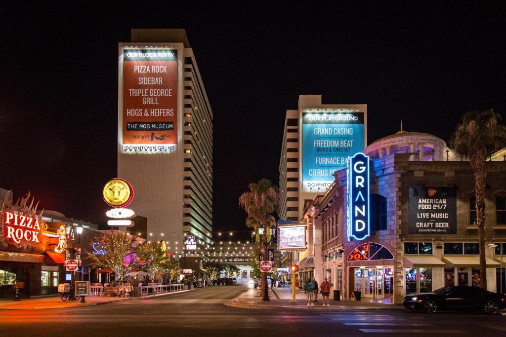 7 things new year 2023 in las vegas